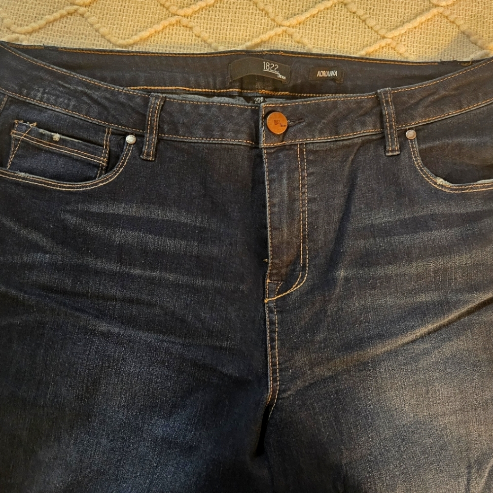 1822 Adrina Denim Women's Indigo Straight Leg Jeans
